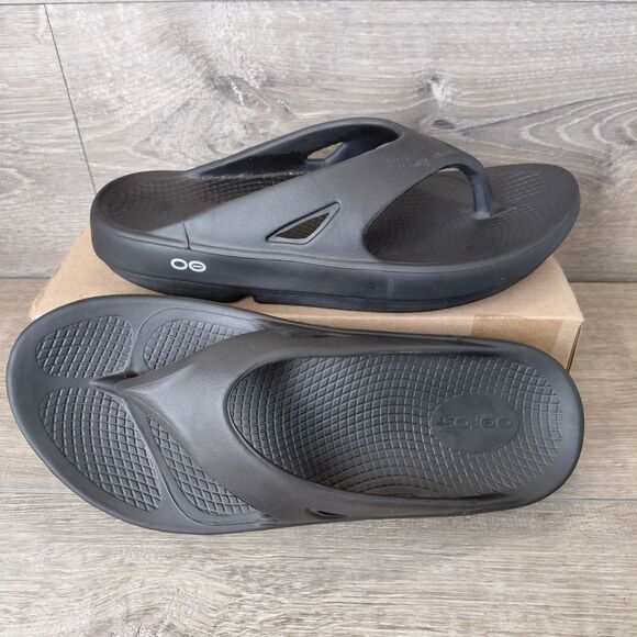 Oofos Sandals Mens Size 9 Black OOriginal Recovery Slip On Comfort Flip Flops - Picture 1 of 10